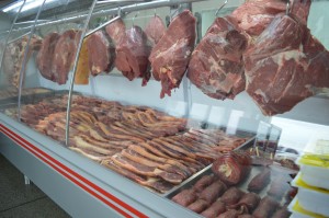 Carnes nobres, com inspeção de qualidade e com ótimo preço, você encontra na Casa de Carnes Central